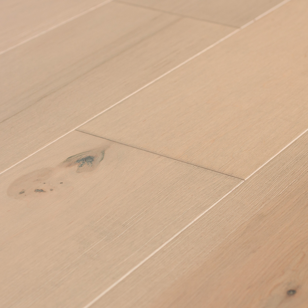 sammys-designer-flooring-hardwood-tundra-brushed-maple-garnet2